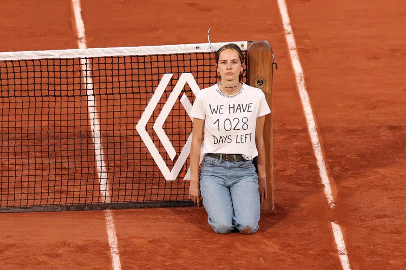 Les activistes écologistes à la recherche d’un peu de visibilité par le milieu sportif : succès ou échec ?